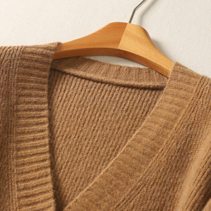 Kardigan z dzianiny damskiej z długim rękawem i dekoltem w serek z motywem Buddha Stones, z bawełny i guzikami - image 5