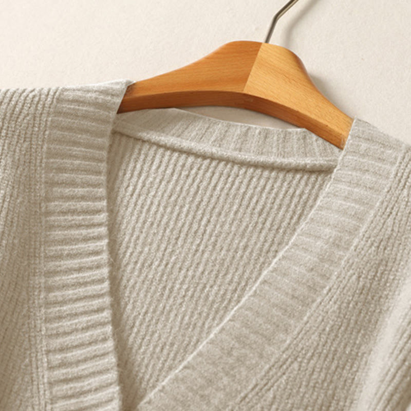 Kardigan z dzianiny damskiej z długim rękawem i dekoltem w serek z motywem Buddha Stones, z bawełny i guzikami - image 2