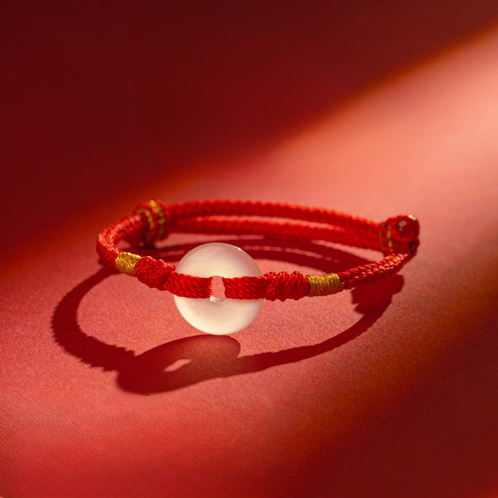 Bransoletka pleciona z białego chalcedonu i Buddha Stones z klamrą pokoju - Czerwona lina - 18-19 CM - image 0