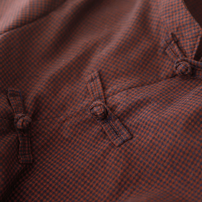 Jesienna sukienka midi z brązowymi kratkami i kołnierzykiem w kolorze brązowym z Buddha Stones aplikacją i kieszeniami - image 4