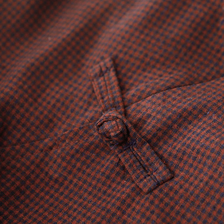 Jesienna sukienka midi z brązowymi kratkami i kołnierzykiem w kolorze brązowym z Buddha Stones aplikacją i kieszeniami - image 3