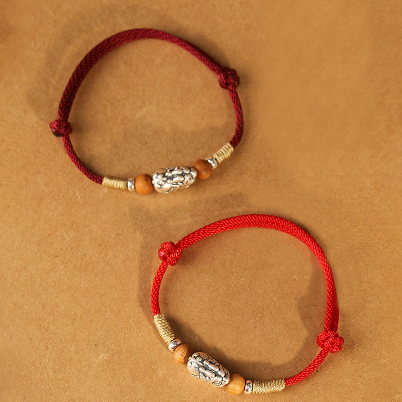 Bransoletka na Buddha Stones , zawieszką PiXiu ze srebra próby 999, koralikami z drewna brzoskwiniowego, ręcznie robioną, plecioną nicią szczęścia - image 23