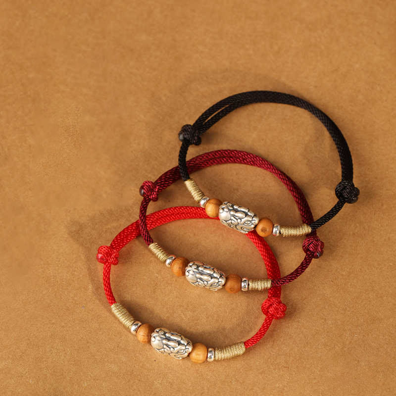 Bransoletka na Buddha Stones , zawieszką PiXiu ze srebra próby 999, koralikami z drewna brzoskwiniowego, ręcznie robioną, plecioną nicią szczęścia - image 22