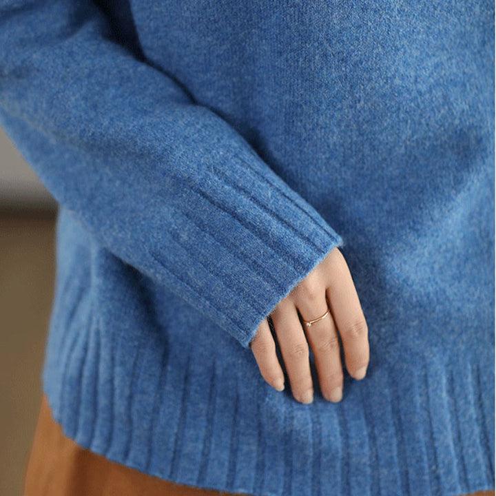 Zimowy sweter damski z dzianiny bawełnianej z okrągłym dekoltem i długim rękawem "Buddha Stones" - image 4