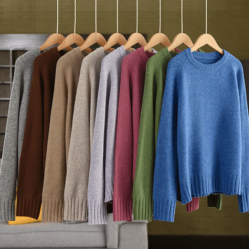 Zimowy sweter damski z dzianiny bawełnianej z okrągłym dekoltem i długim rękawem "Buddha Stones" - image 1