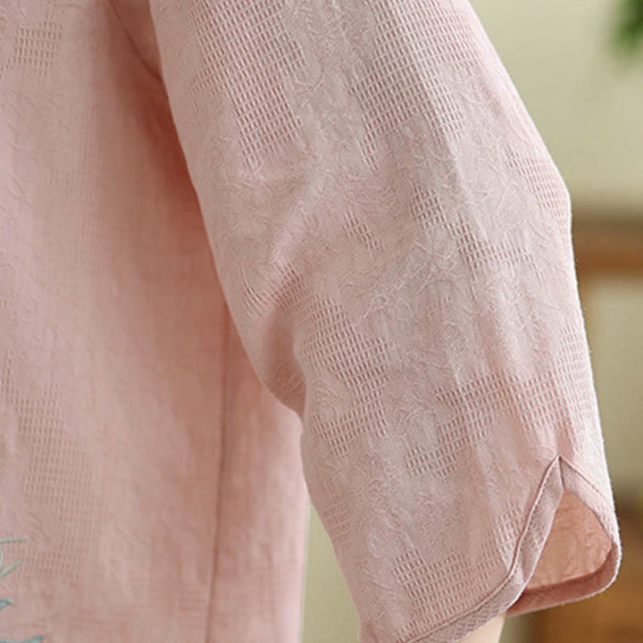 Koszula damska z bawełny z haftem Buddha Stones, rękawami trzy czwarte, jednym guzikiem żaby i kołnierzykiem mandaryńskim - image 24