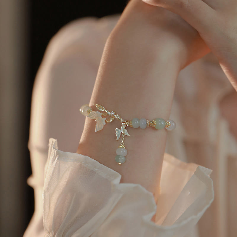 Bransoletka z regulowanym łańcuszkiem i zawieszką motyla z jadeitu Hetian z Buddha Stones, symbolizująca dobrobyt - Jadeit Hetian (obwód nadgarstka: 14-18 cm) - image 1