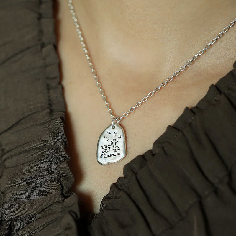 Buddha Stones, zawieszka na szczęście konia ze srebra próby 999, Rok Konia, łańcuszek ze srebra próby 925, naszyjnik z błogosławieństwem - Łańcuszek ze srebra próby 925 (długość: 40+5 cm) - image 1