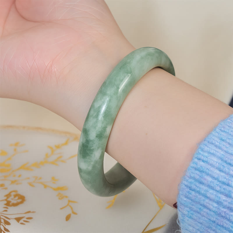 Bransoletka z naturalnym jadeitem i Buddha Stones, prosta w konstrukcji, z mankietem i napisem „Prosperity” - image 4