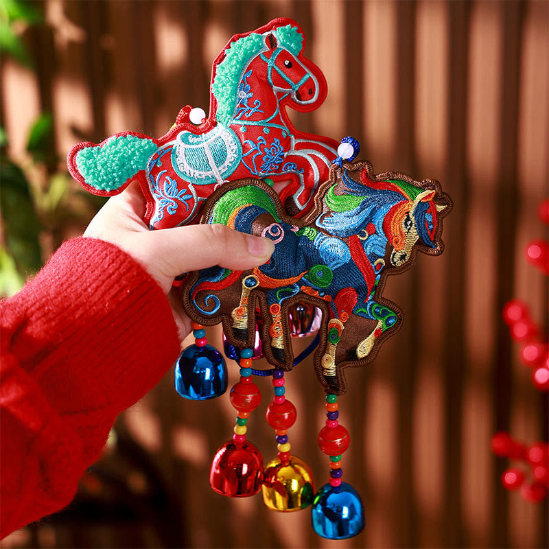 Buddha Stones, Rok Konia, Dzwonek, Haft, Wisząca Dekoracja - image 17