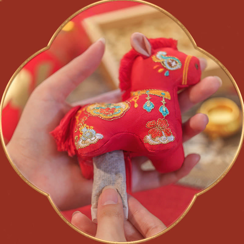 Buddha Stones Rok Konia Czerwony sznurek do haftu wiszącego - image 3