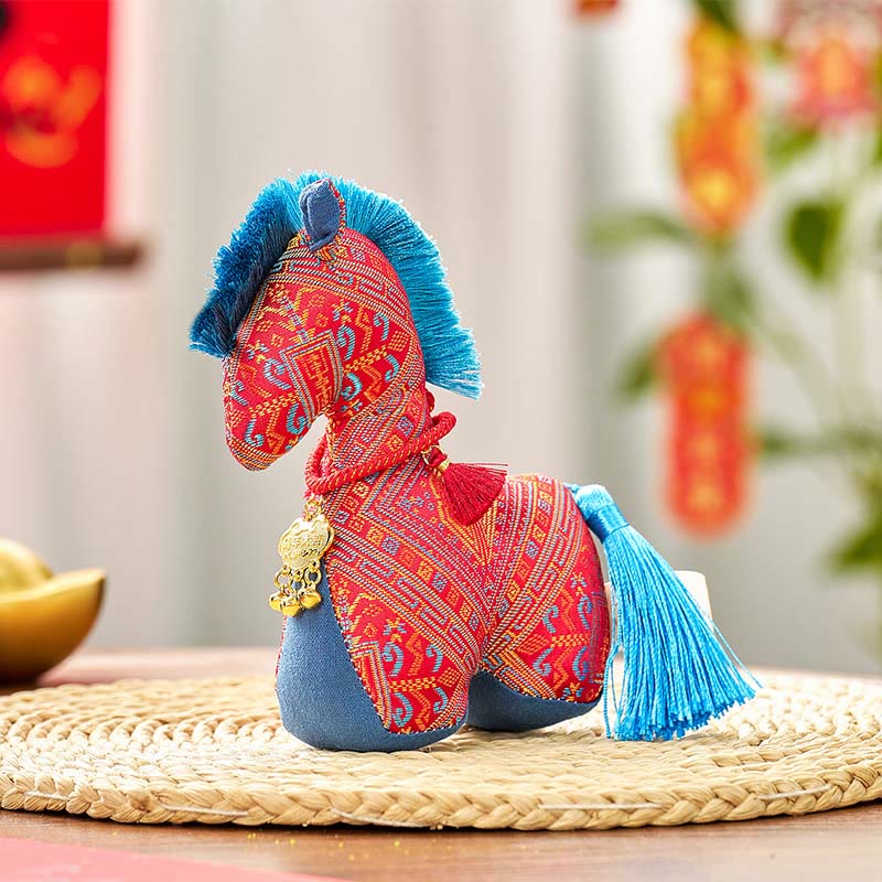 Buddha Stones Rok Konia Czerwony Sznurek Haftowany Ozdoba z Chwostem - Czerwony Koń - 16*12 cm - image 1