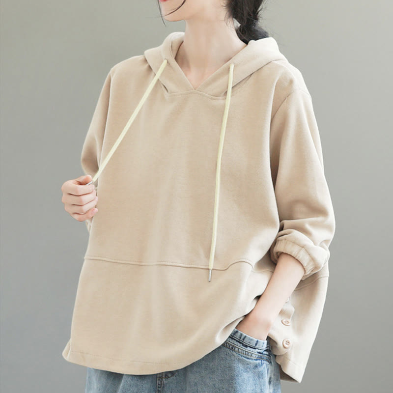 Bluza z kapturem damska z długim rękawem i bawełnianym nadrukiem "Buddha Stones Fall" w jednolitym kolorze i z bocznymi guzikami - image 2