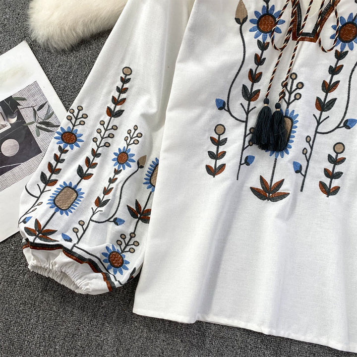 Koszulka damska z bawełny i lnu z okrągłym dekoltem i haftowanym motywem kwiatów i liści, z motywem Buddha Stones  - image 13