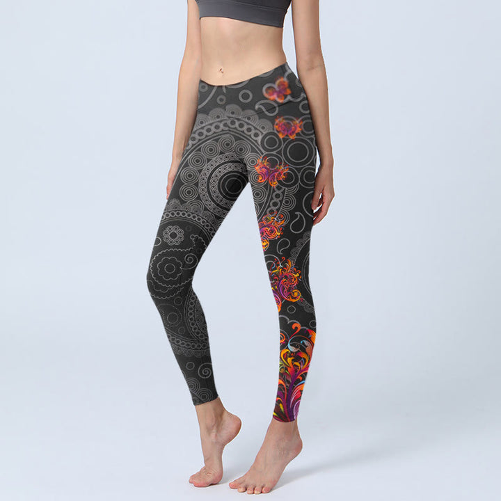 Legginsy do jogi damskie z kontrastowymi kwiatami i wzorem paisley "Buddha Stones" - Czarny - US18, UK/AU22, EU50 (4XL) - image 0