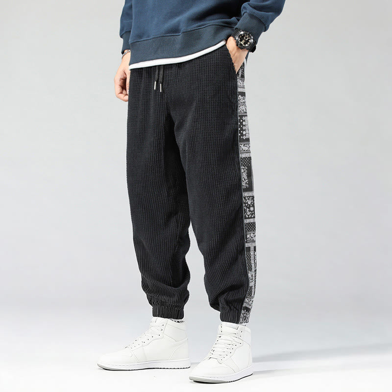 Spodnie męskie sztruksowe z kieszeniami i prostymi nogawkami do kostek, z kolekcji Buddha Stones Fall, ze ściągaczem po bokach i wzorem Paisley - image 2