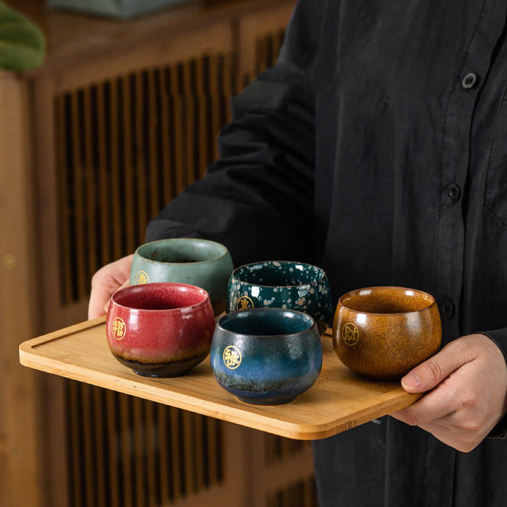 Ceramiczna filiżanka do herbaty Kung Fu z ręcznie malowanymi Buddha Stones i postaciami Fu w pudełku prezentowym - image 1