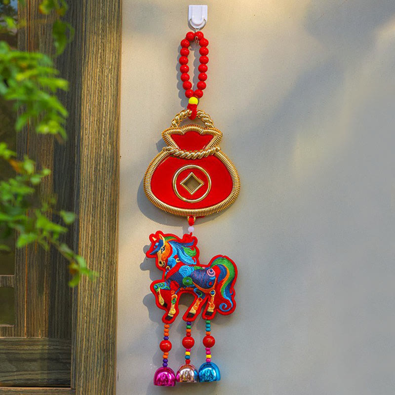 Buddha Stones Rok Konia Haft Worek Pieniędzy Tykwa Miedziane Monety Dzwonek Wiszący Dekoracja Sukcesu - Czerwony koń i worek pieniędzy (12*42 cm) - image 9