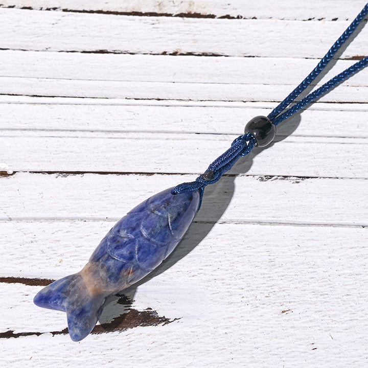 Rzeźba z Buddha Stones z rybą Koi w kolorze różowym, indyjskim agatem i ametystem, naszyjnik z wisiorkiem, symbolizujący ciepło i dobrobyt - Sodalit (rozmiar wisiorka: 15*40mm) - image 38