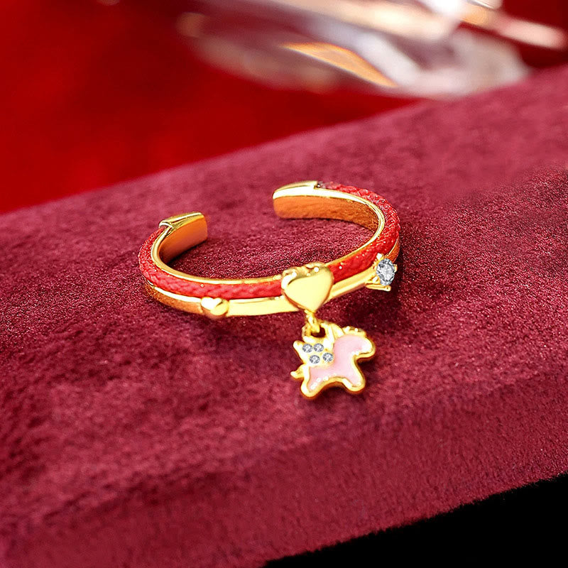 Pierścień szczęścia z czerwonym sznurkiem z Buddha Stones ze srebra próby 925 - Czerwony sznurek ze srebra 925, złoty jednorożec (regulowany) - image 1