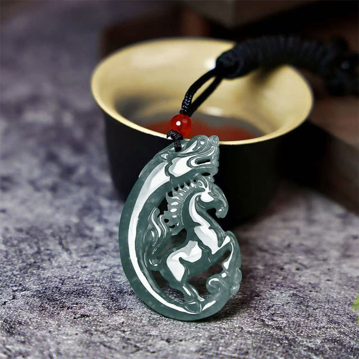 Buddha Stones z roku konia i smoka z jadeitu, przynoszący szczęście - Jadeit - image 0