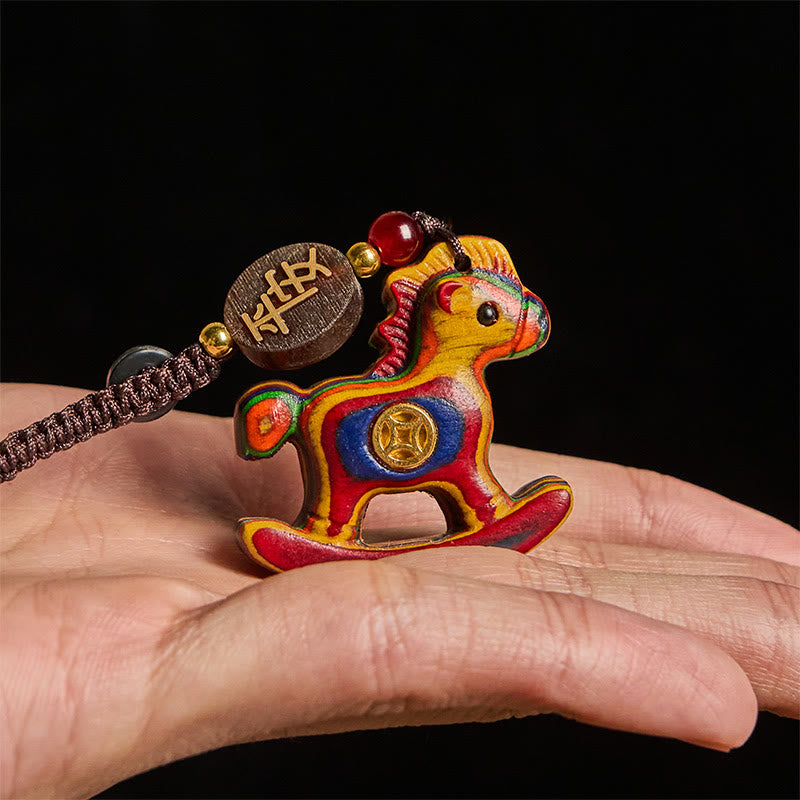 Buddha Stones Rok Konia Tęczowy Eukaliptus Mały Liść Czerwone Drzewo Sandałowe Drewno Lipowe Heban Rzeźbiony Pozytywny Brelok - image 4