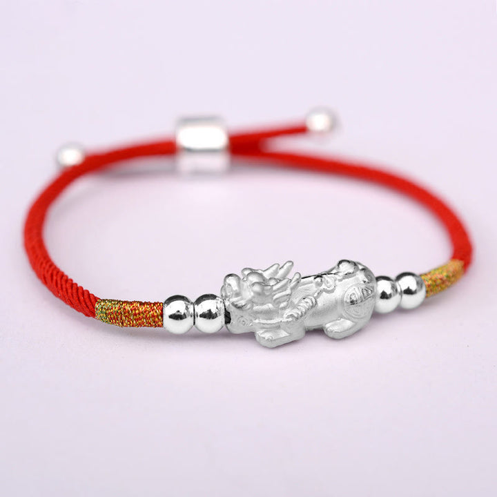 Bransoletka z czerwonego sznurka PiXiu Luck z Buddha Stones 24K pozłacana - Czerwony sznurek (srebrny) (obwód nadgarstka 12-19 cm) - Srebro próby 999 - image 15