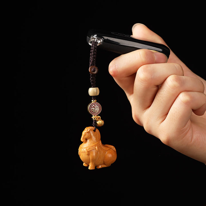 Buddha Stones Rok Konia Fu Postać Mały Liść Czerwonego Sandału Różnorodny Brelok do Kluczy Równowaga Sandału - image 8