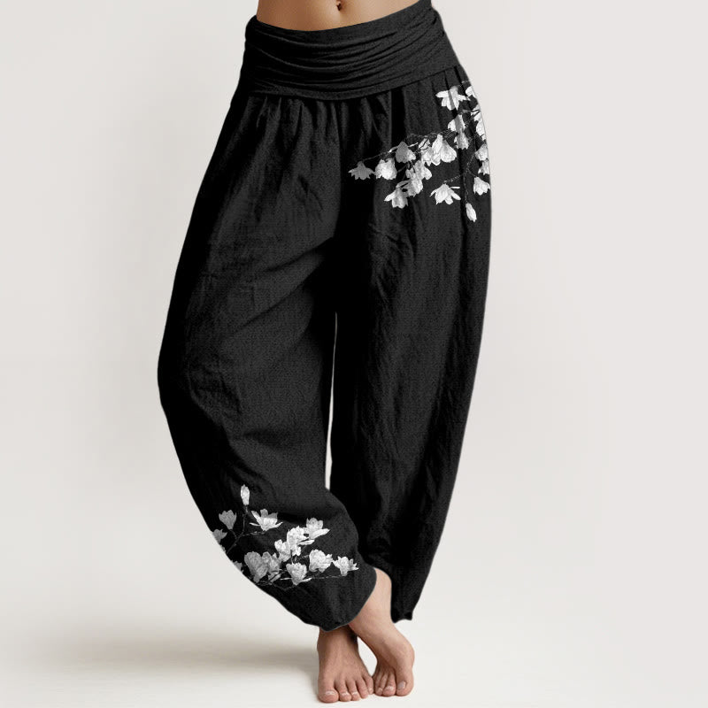 Buddha Stones Minimalistyczne spodnie damskie typu harem z czystej bawełny z elastycznym pasem i wzorem w kwiaty magnolii - Czarny - US16, UK/AU20, EU48 (3XL) - image 0