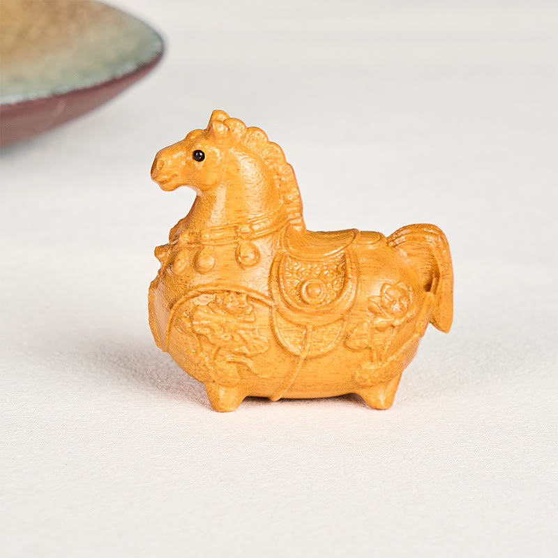 Buddha Stones Miniaturowy Rok Konia Lotos Hebanowy Drewno Lipowe Dekoracja z Zielonego Drzewa Sandałowego 5,5*5*3,2 cm - image 1