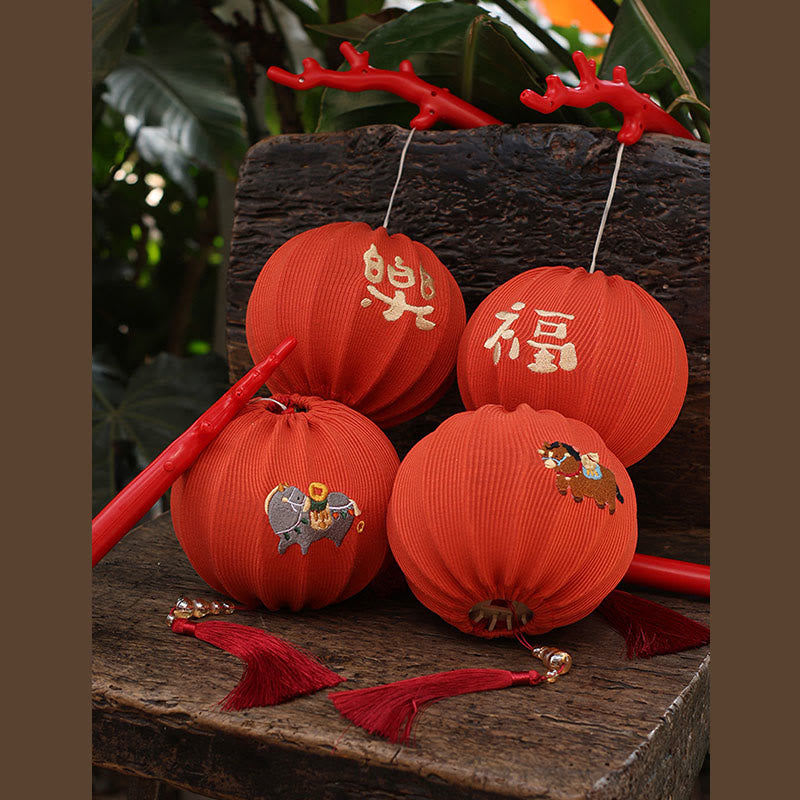 Buddha Stones Rok Konia Czerwony Sznurek Fu Postać Haft Siła Wisząca Dekoracja - image 16