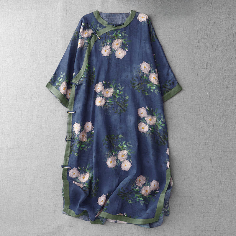Sukienka midi z rozcięciem z boku, półrękawem, guzikami z Buddha Stones i orchideą w kwiaty granatu - Ciemnoniebieski - US12, UK/AU16, EU44 (2XL) - image 12