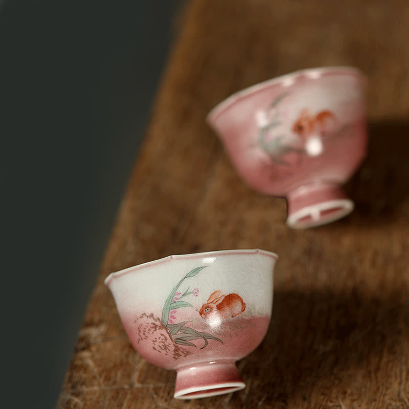 Buddha Stones Ręcznie malowana ceramiczna filiżanka do herbaty Kung Fu z motywem królika i orchidei w kształcie begonii, 75 ml - image 5