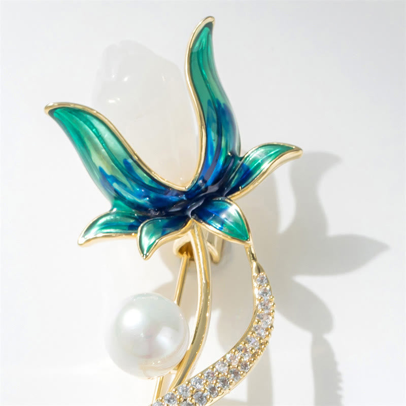 Buddha Stones Broszka z perłowym kwiatem magnolii i miedzianym optymizmem - image 2