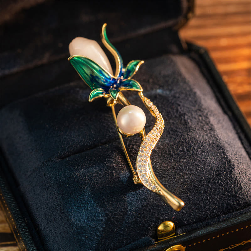 Buddha Stones Broszka z perłowym kwiatem magnolii i miedzianym optymizmem - Kwiat magnolii - image 0