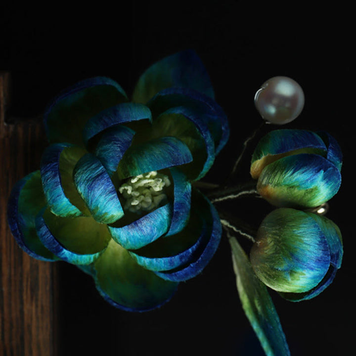 Buddha Stones Ręcznie robiona broszka ochronna z jedwabiu i aksamitu z kamelią - image 10