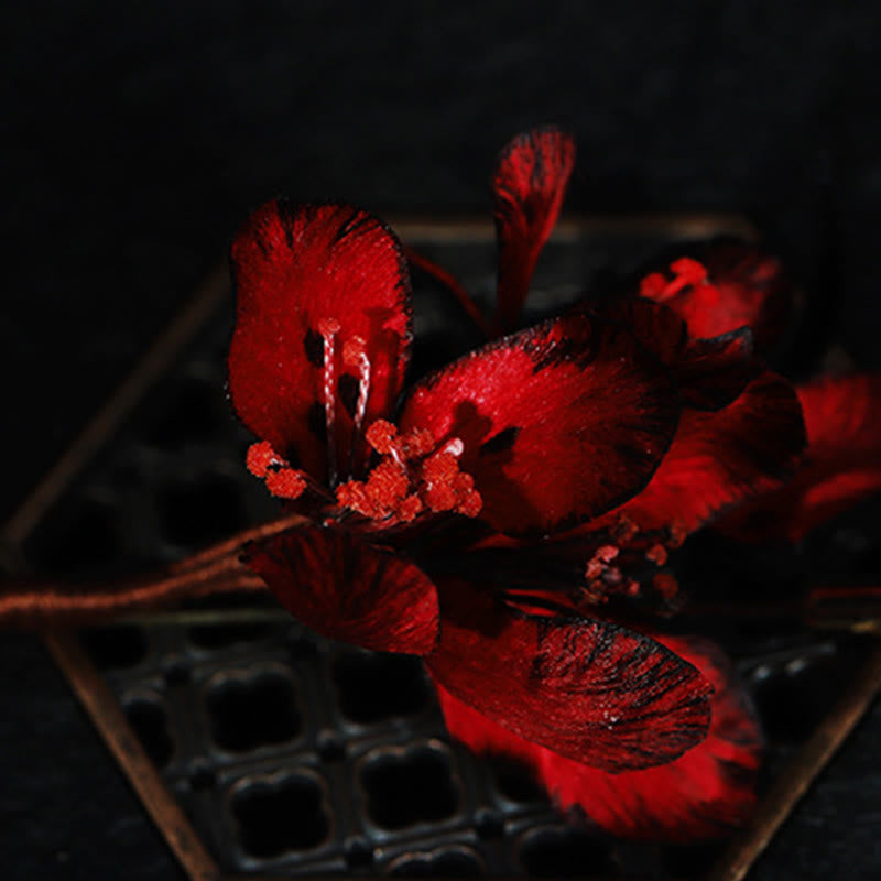 Buddha Stones Ręcznie wykonana broszka z jedwabiu z cyklamenem i kwiatem persycum - image 2