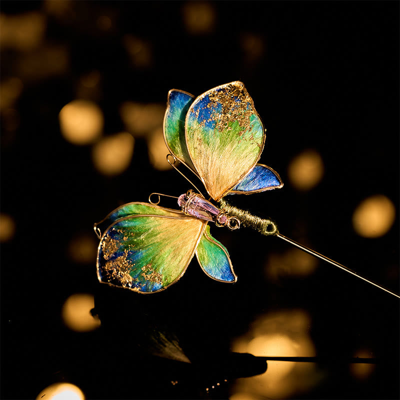 Buddha Stones Ręcznie wykonana broszka z jedwabiu w kolorze niebieskim i zielonym z motywem motyla w formie aksamitnego kwiatu - Motyl o niebiesko-zielonym gradiencie, ok. 7 cm - image 0