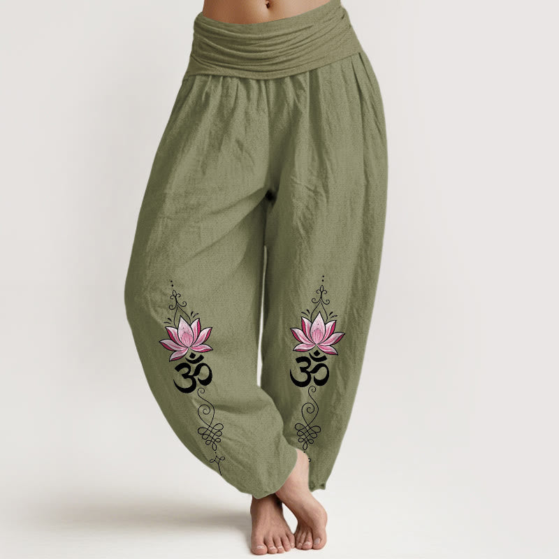 Buddha Stones Bawełniane spodnie haremki damskie z elastyczną talią i wzorem kwiatu lotosu w sanskrycie OM - Oliwkowy - US16, UK/AU20, EU48 (3XL) - image 0