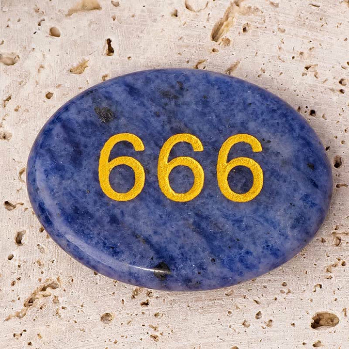 Buddha Stones Numery aniołów Biały kryształ Czerwony jaspis Różowy kryształ Zielony awenturyn Medytacja kamień palmowy - Liczba anioła 666 i sodalit 4,5*3,5*0,7 cm - image 20