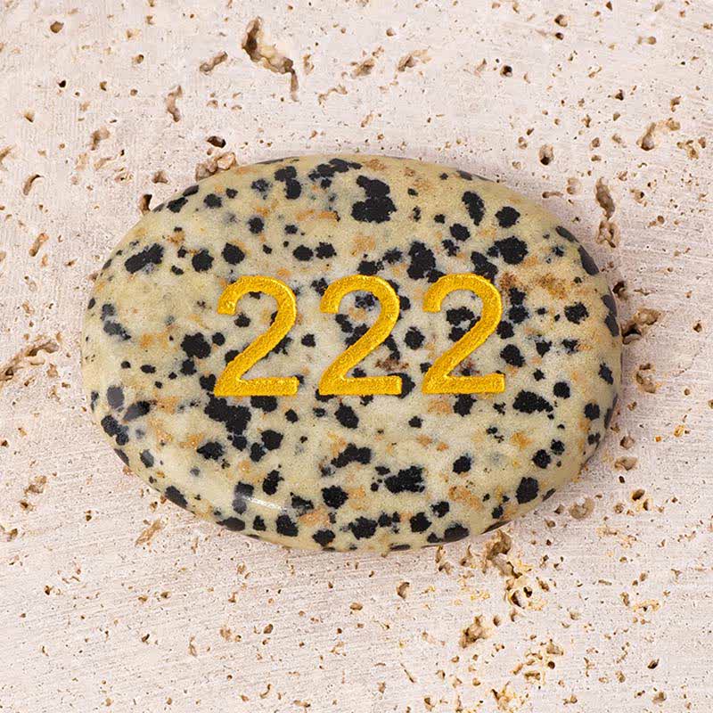 Buddha Stones Numery aniołów Biały kryształ Czerwony jaspis Różowy kryształ Zielony awenturyn Medytacja kamień palmowy - Numer anioła 222 i jaspis dalmatyński 4,5*3,5*0,7 cm - image 8