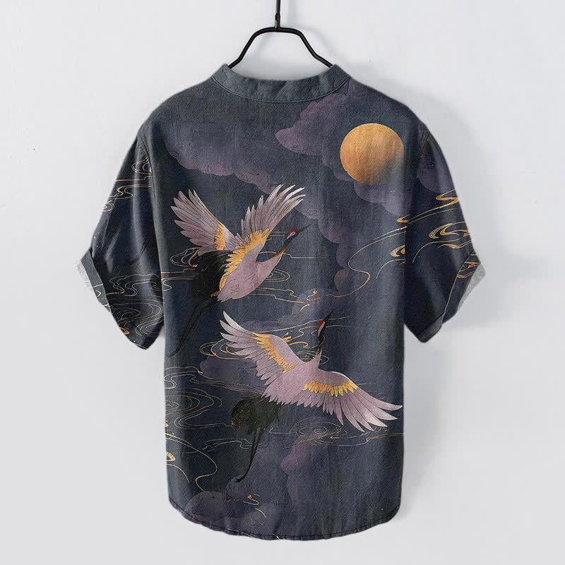 Buddha Stones Koszula męska z krótkim rękawem i nadrukiem w pełni księżyca i żurawia, bawełniana, zapinana na pół guzika - image 1