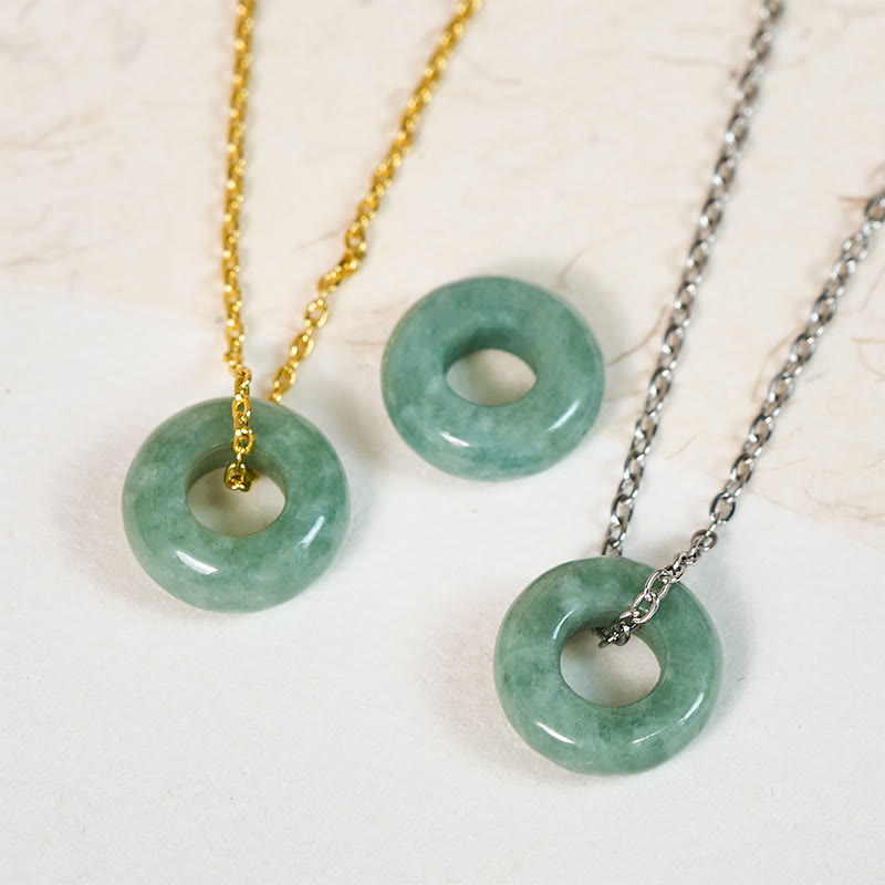 Buddha Stones Naszyjnik z klamrą pokoju i zielonym jadeitem, wisiorkiem szczęścia Abacus - image 0