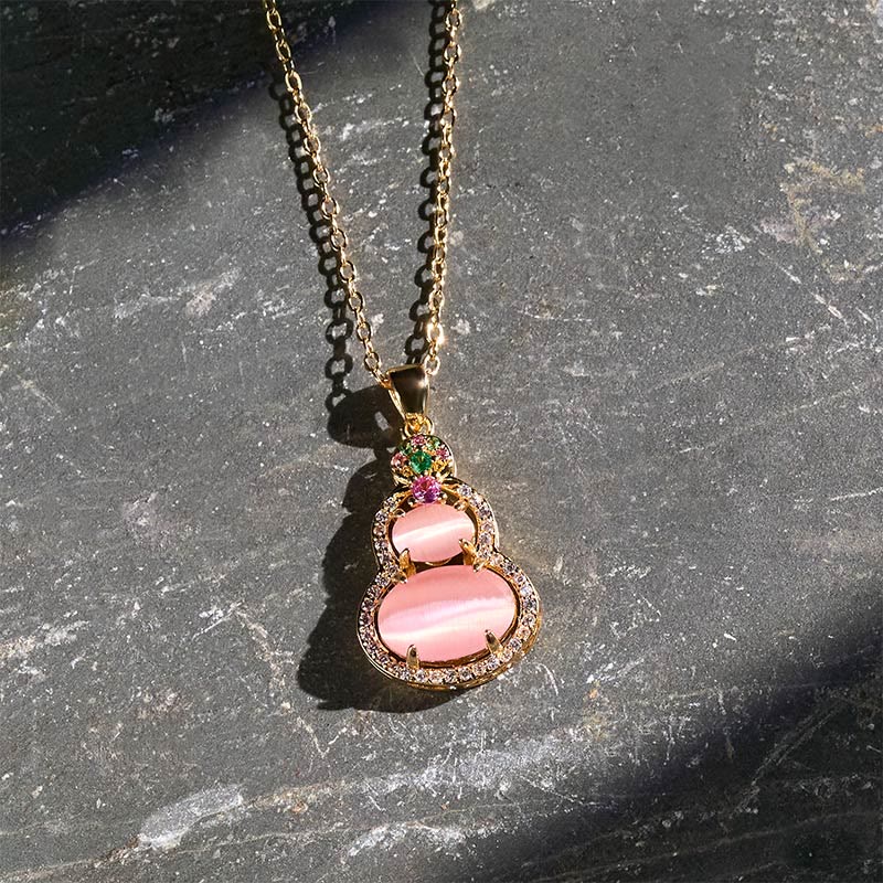 Buddha Stones Naszyjnik z wisiorkiem i różowym chalcedonem i tykwą optymistyczny - image 1