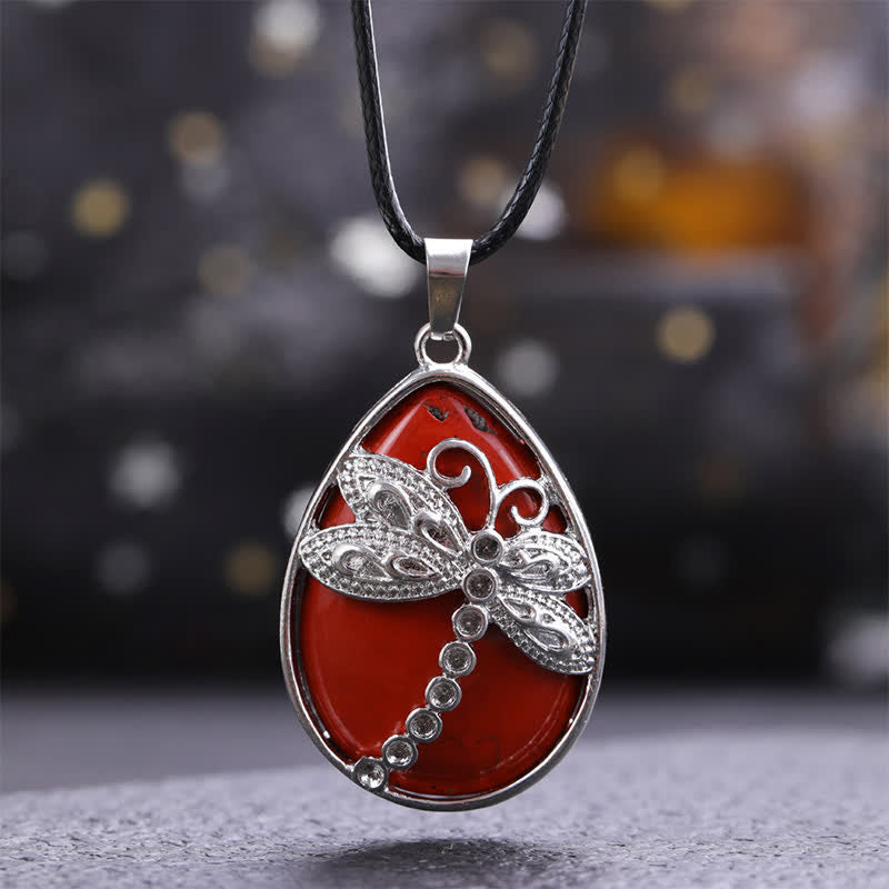 Buddha Stones Naszyjnik z naturalnym zielonym awenturynem w kształcie łezki z ważką i kryształową równowagą - Naturalny czerwony agat (kolor może się różnić) - image 7