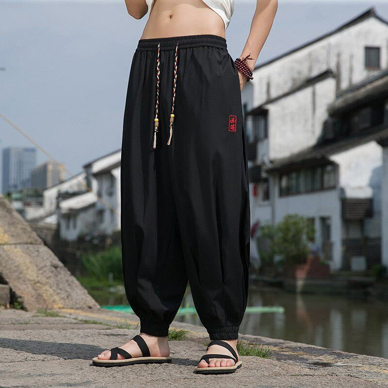 Buddha Stones Letnie, swobodne spodnie haremowe męskie ze ściągaczem i haftem w chińskim stylu, z kieszeniami - Czarny - US/UK/AU46， EU56 (5XL) - image 1