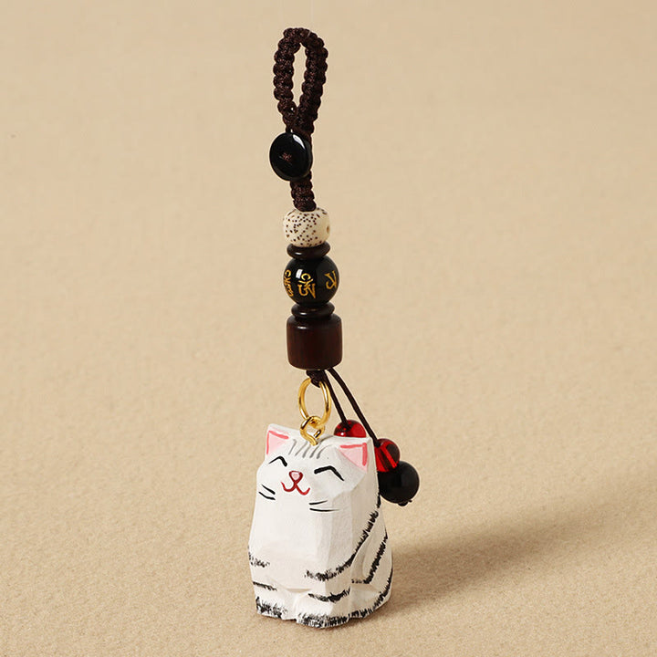 Buddha Stones Ręcznie rzeźbione drewniane breloki do kluczy z motywem pokoju „Om Mani Padme Hum” - Srebrny cieniowany kot - Om Mani Padme Hum - Teksturowane naturalne drewno (spokojna energia ♥ prostota) - image 14