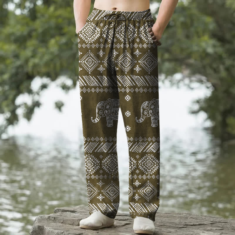 Buddha Stones Spodnie męskie zwężane z kieszeniami i wzorem plemiennym ze słoniem bawełnianym - Oliwka - US/UK/AU50, EU60 (5XL) - image 6