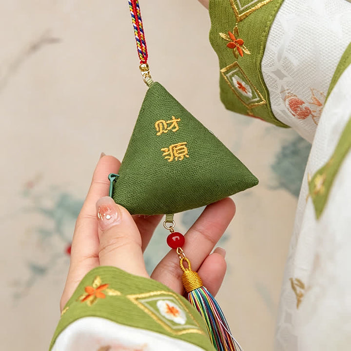 Buddha Stones Haftowany trójkątny skorpion Zongzi, uroczy zwierzęcy wystrój - image 1
