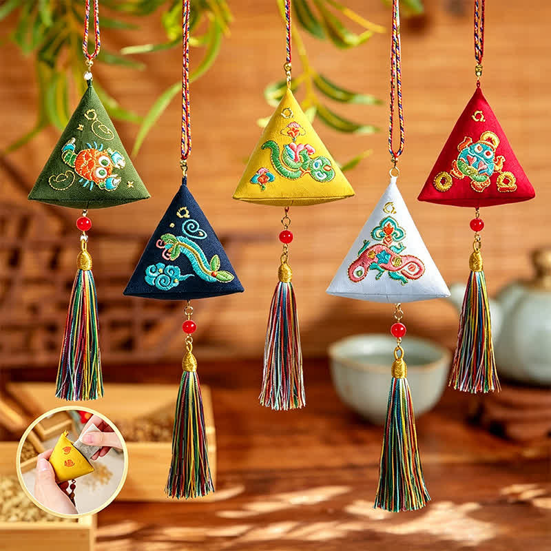 Buddha Stones Haftowany trójkątny skorpion Zongzi, uroczy zwierzęcy wystrój - image 25